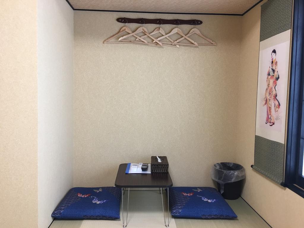Kyu Kyu Hotell Tokyo prefektur Exteriör bild